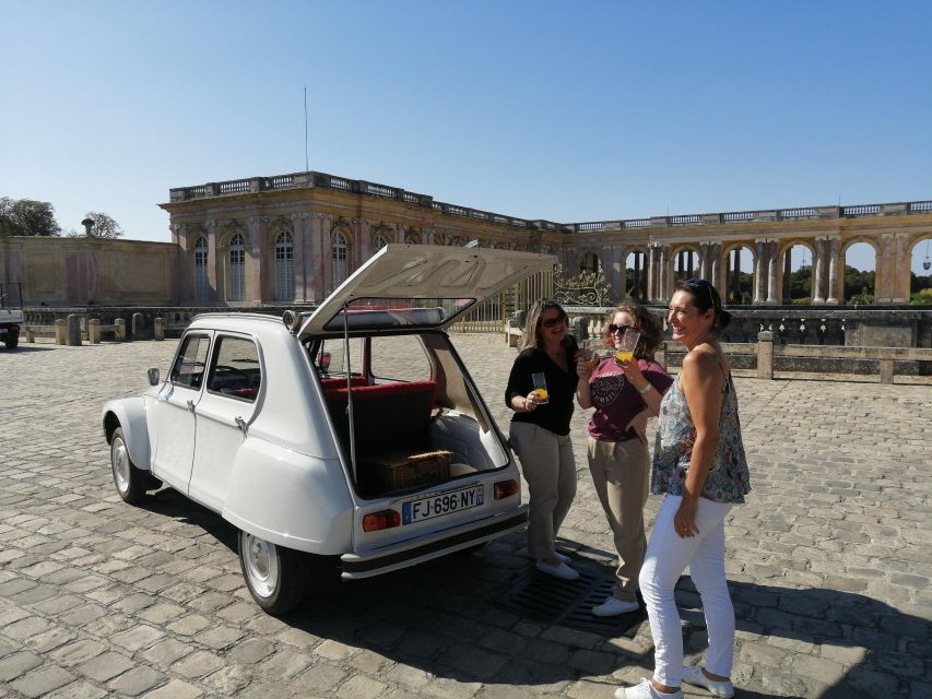 Versailles: 2-Hour City Tour in a Vintage Car & Extension Park - Private Guide and Vintage Car