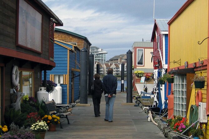 Victoria Harbour: a Smartphone Audio Walking Tour - Exploring Chinatown