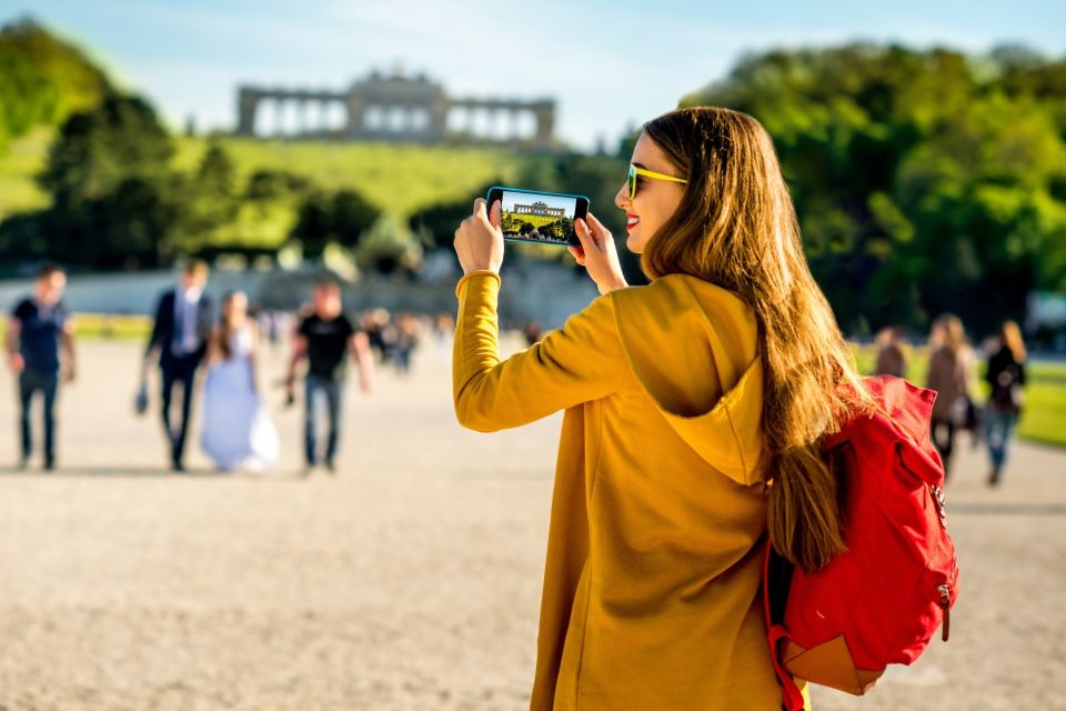 Vienna: Skip-the-Line Schonbrunn Palace and Gardens Tour - The Expansive Gardens