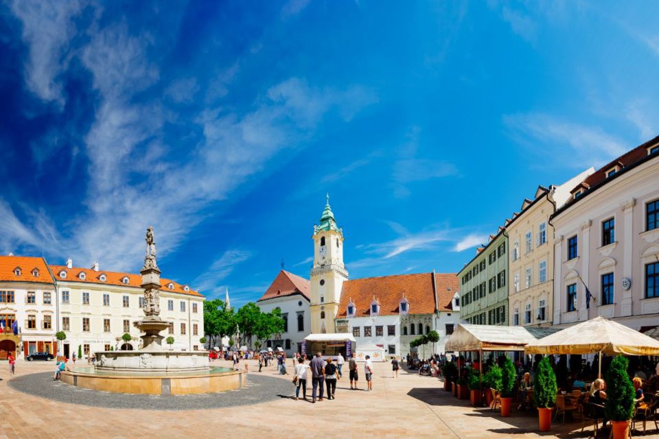 Vienna to Bratislava Tour by Bus and Boat - Start and End Points