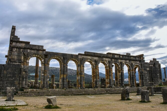 Volubilis, Moulay Idriss and Meknes Day Trip From Fez - Explore Volubilis