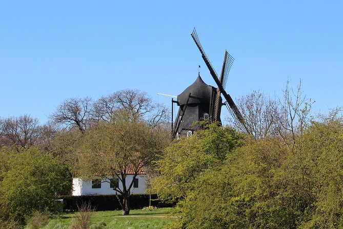 Walk Malmö With an Audio Guide - Exploring Landmarks at Leisure