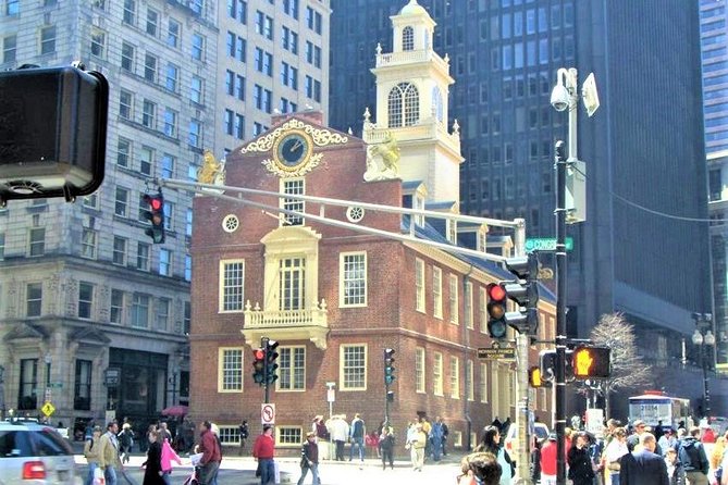 Walking Tour Downtown Freedom Trail + Beacon Hill & Copley Square - Interactive Learning