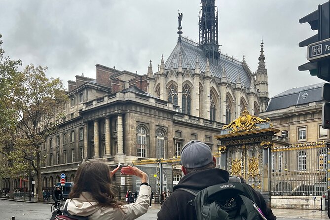 Walking-tour in the Heart of Paris + Tickets for Paris Catacombs - Tour Highlights