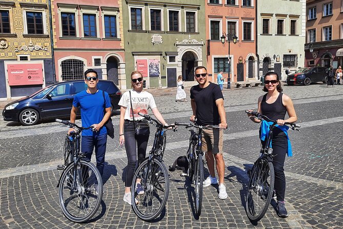 Warsaw Highlights by Bike - Tour Duration and Group Size