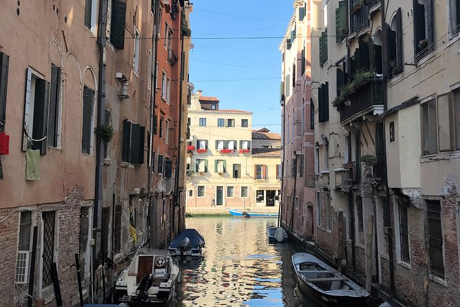 Welcome! Venice Sightseeing Kickstart Tour With Local Guide, Small Group - Inclusions and Services