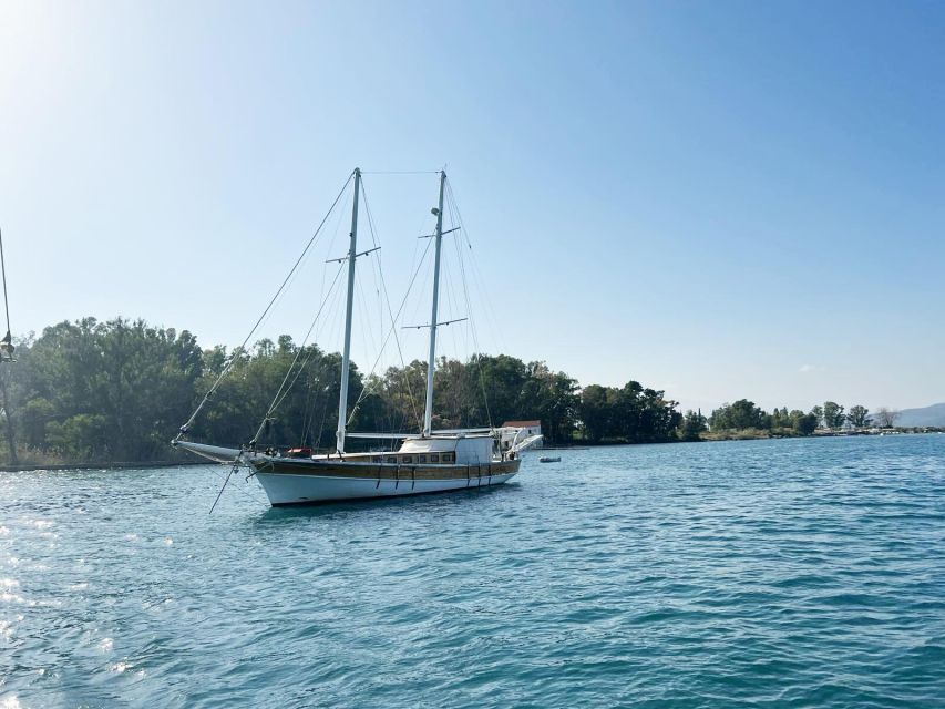 Wonderful Yacht Naxos Daily Cruises & Magic Sunset - Onboard Dining and Refreshments