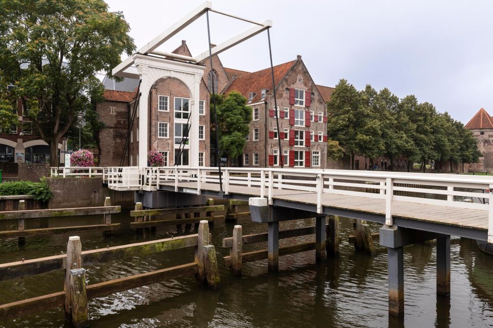 Zwolle: Walking Tour With Audio Guide on App - Customer Reviews