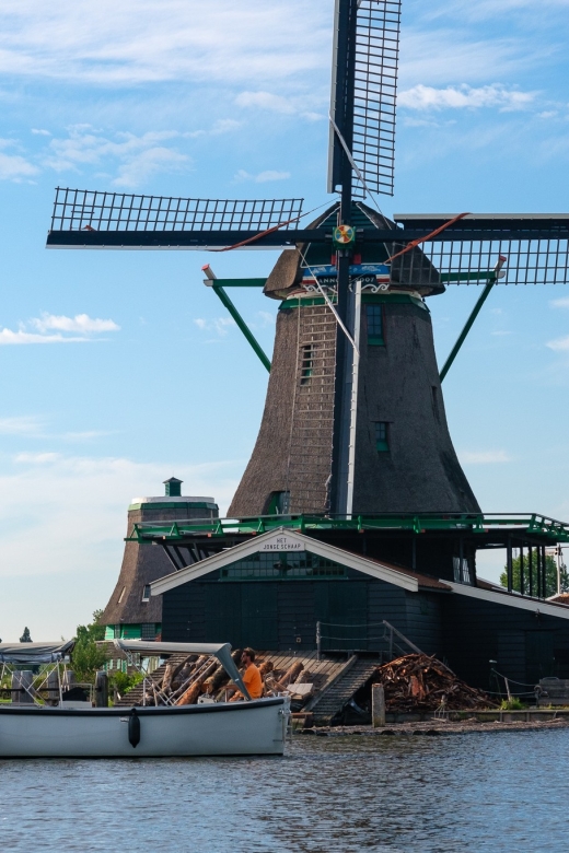 60Min Private Cruise - Zaanse Schans Private Cruise + Drinks - Key Points