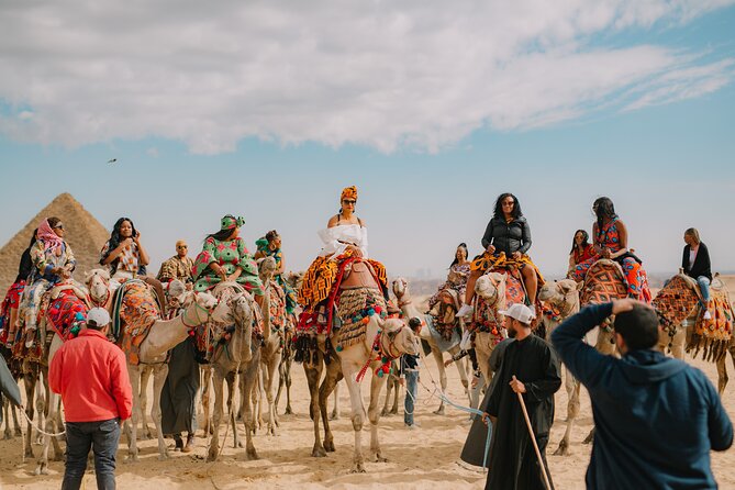 2 Hour Photoshoot at Pyramids of Giza With Instgram Style - Ideal Photographic Backdrops