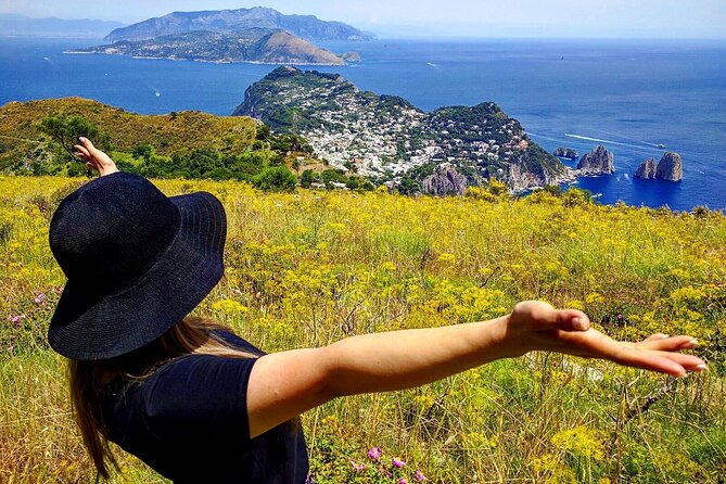 4-Day Amalfi Coast, Pompeii & Positano - Small Group Tour - Group Size and Booking Details