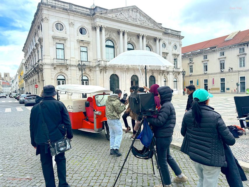 90 Min Tour of Alfama/Oldtown by Tuk Tuk With Lisbon by Tuk - Group Options and Restrictions