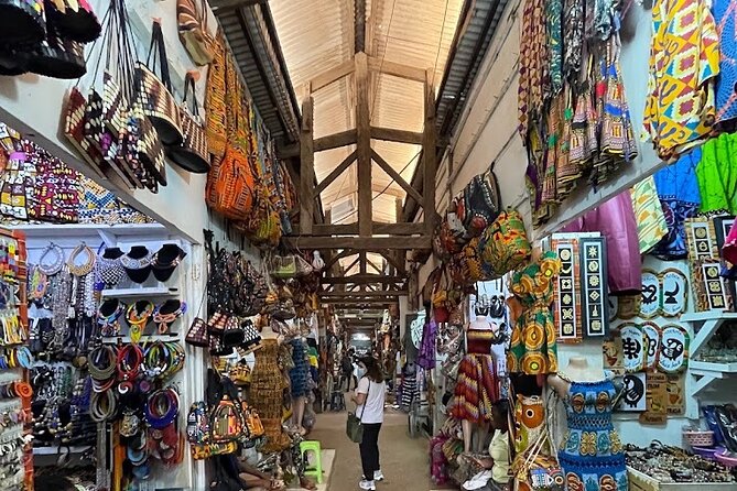 Accra Explored: A Full-Day Private City Tour for Culture Seekers - Itinerary Highlights