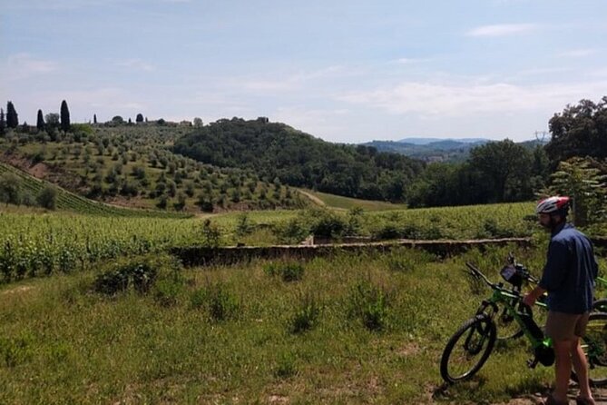 Active Full Day Tuscan Bike Tour - Meeting Point Details