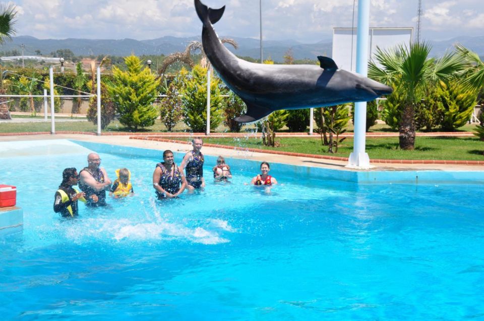 Alanya: Dolphin and Seal Show Ticket With Hotel Transfers - Accessibility and Wheelchair Users