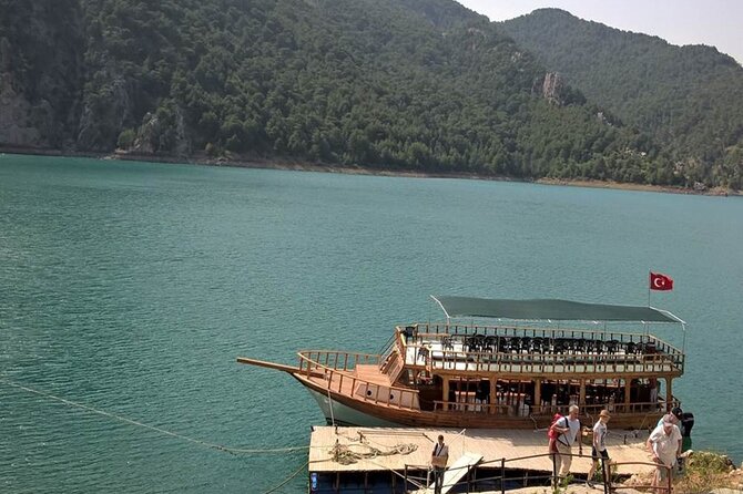 Alanya Green Canyon Boat Trip With Lunch & Unlimited Soft Drinks - Language Variations