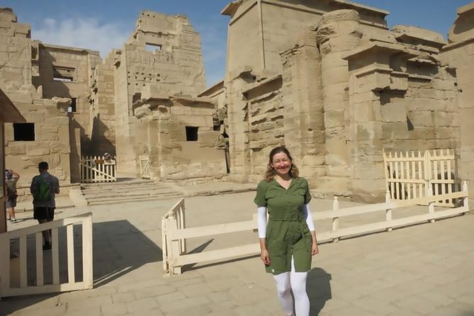 All Inclusive Tour Giza Pyramids, Sphinx, Sakkara, Dahshur,Camel - Egyptian Cotton, Rug Making, and Perfume