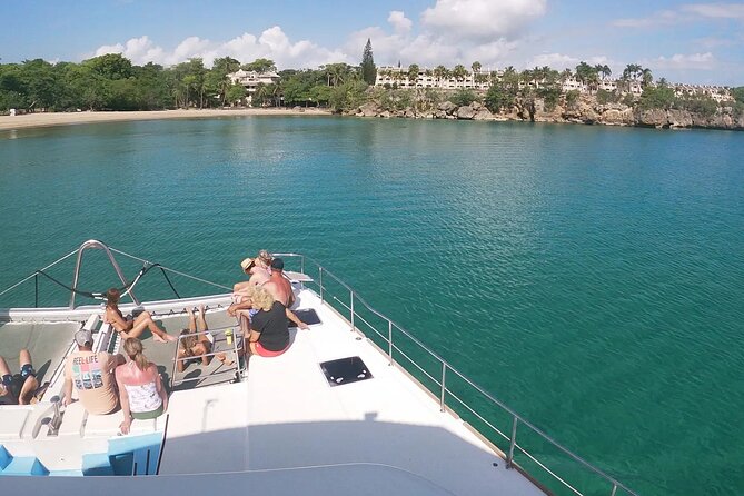 Amber Cove & Taino Bay Shore Excursion, Private Charter on Blue Sky Catamaran - Operator and Pricing Details