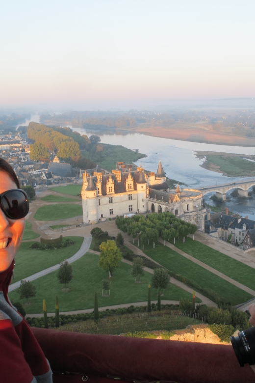 Amboise Hot-Air Balloon VIP for 5 Over the Loire Valley - Pickup and Drop-off Service