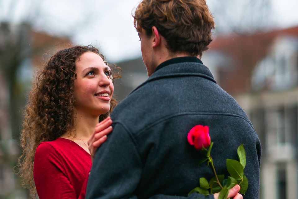 Amsterdam: Romantic Photoshoot for Couples - About the Photographer