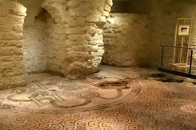 Archaeological Tour of Bari: the Treasures of the Old City - Tour Accessibility