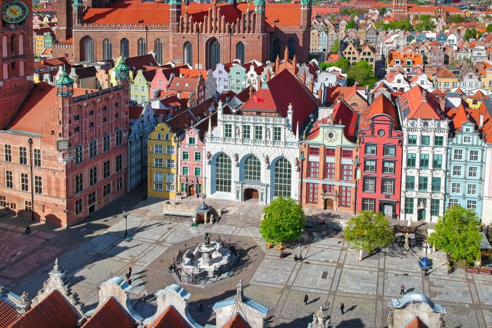 Artus Court and Gdansk Old Town Private Tour With Tickets - Tour Duration and Cancellation