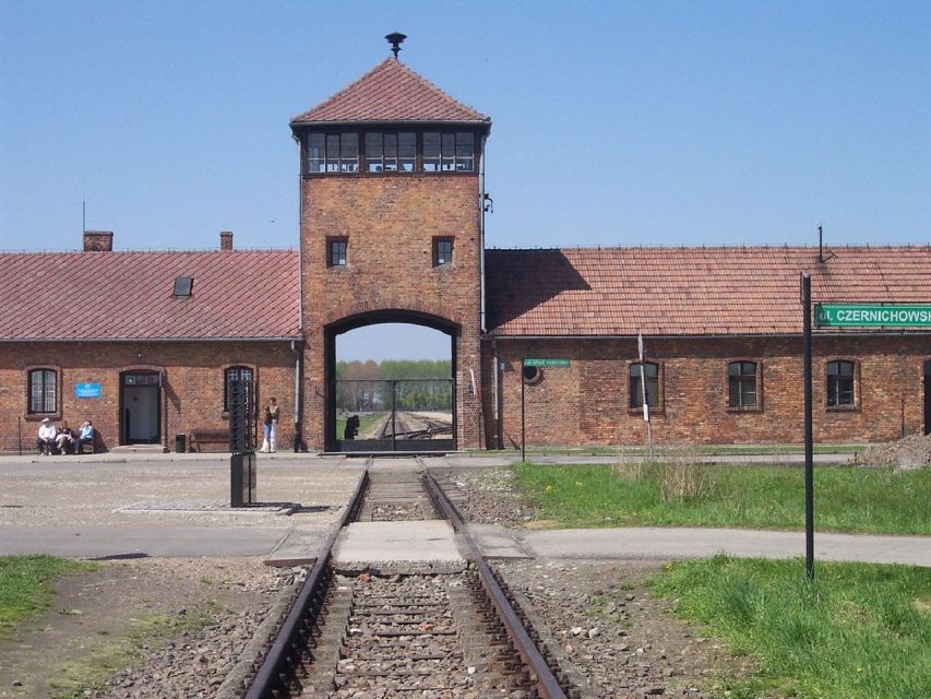 Auschwitz-Birkenau and Krakow Private Car Trip From Katowice - Holocaust History and Significance