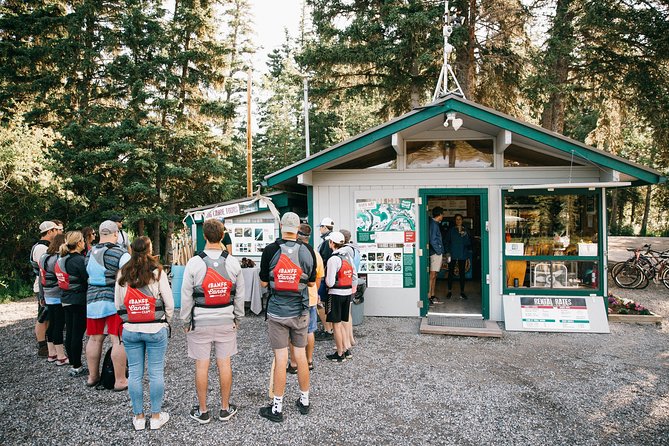 Banff Wildlife | Big Canoe Tour - Wildlife Encounters