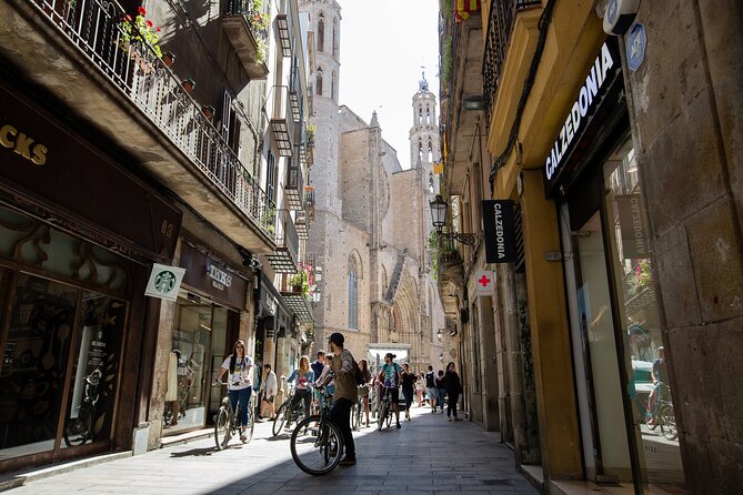 Barcelona Off The Beaten Track 4h Bike Tour - Feedback and Concerns