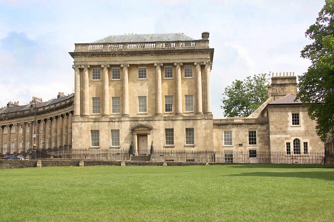 Bath Public Walking Tour Including Bath Abbey - Inclusions and Exclusions