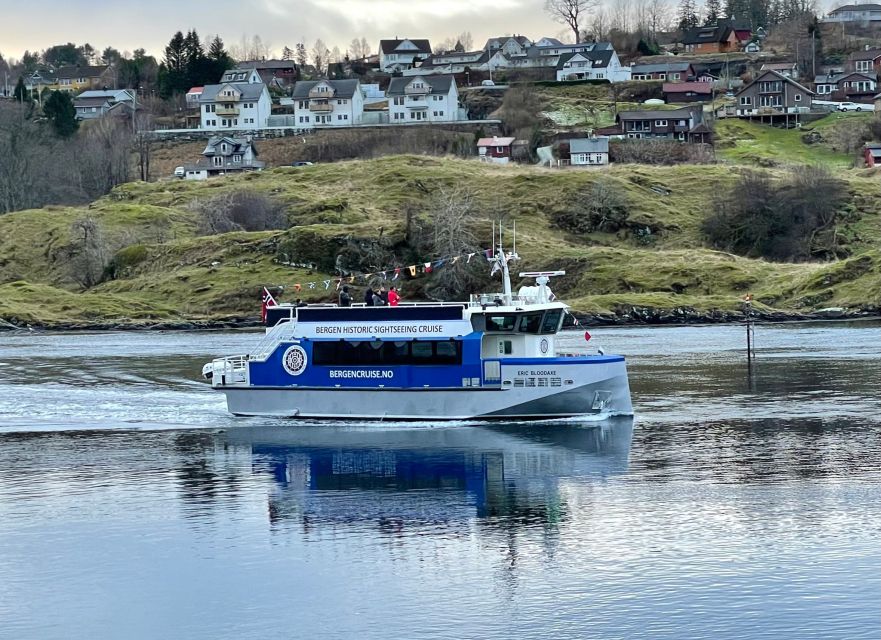 Bergen: City Sightseeing, Fjord Cruise & Mt Fløyen Funicular - Cruise Through Fjord Scenery