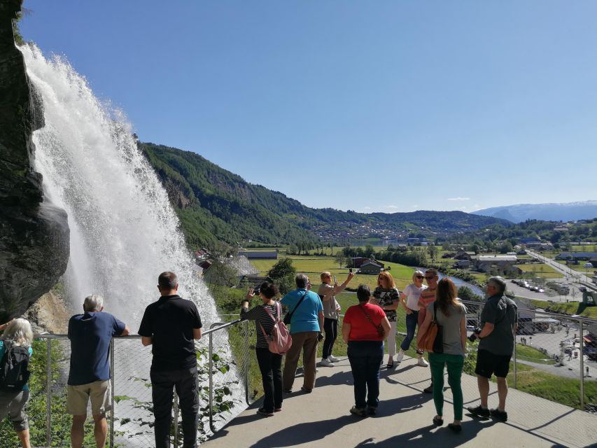 Bergen: Hardangerfjord, Voss Gondola, and 4 Great Waterfalls - Hanguren Panorama Trail