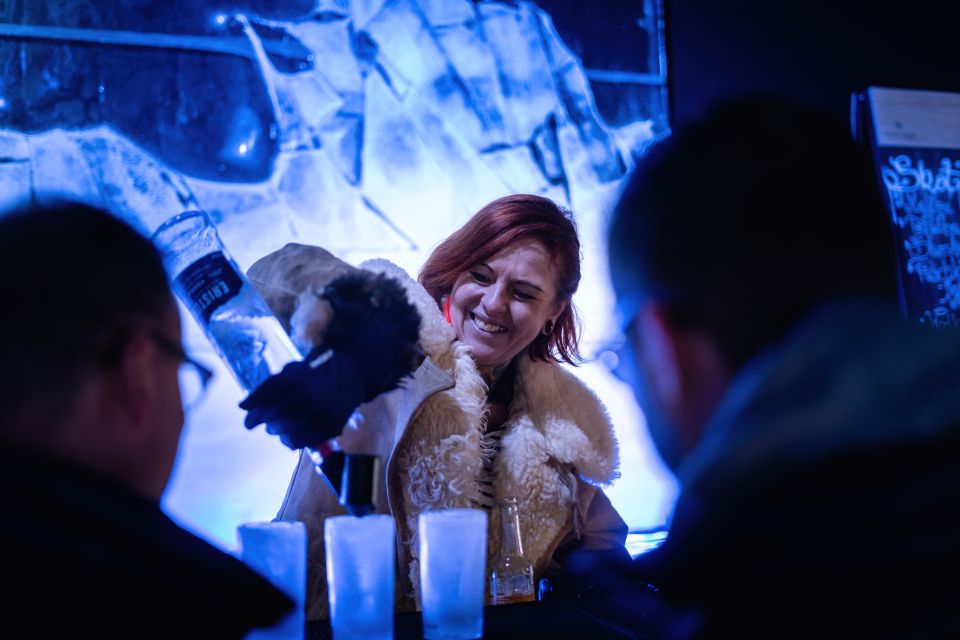 Berlin: Icebar Entrance With Complimentary Drinks - Icy Wonderland