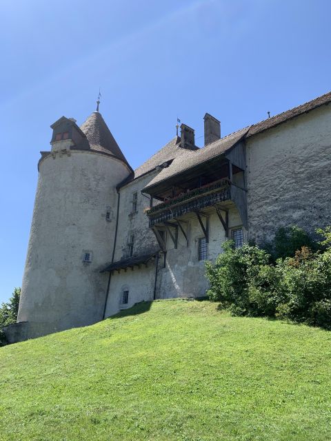 Bern: Gruyères Castle, Cheese, Chocolate Private Day Tour - Lunch Stop