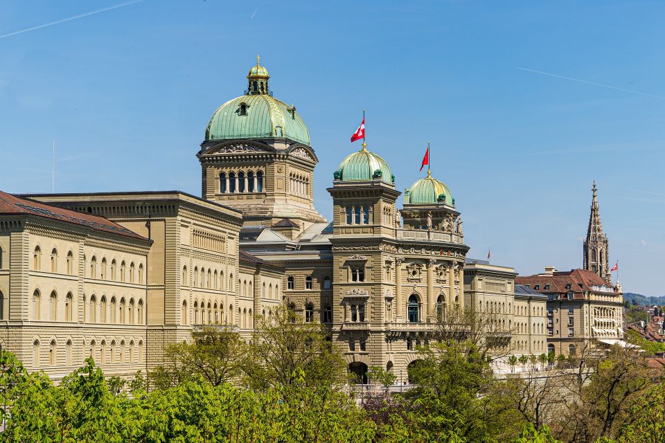 Bern Old Town - Private Historic Walking Tour - UNESCO-recognized Old Town