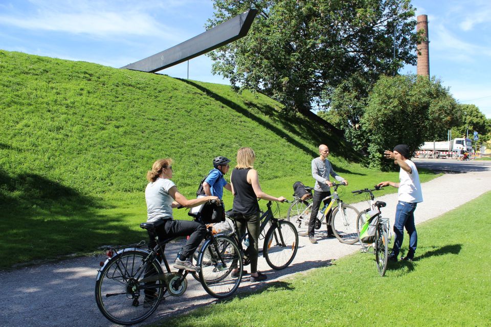 Best of Tallinn 2-Hour Bike Tour - Exploring Kadriorg Park and Palace