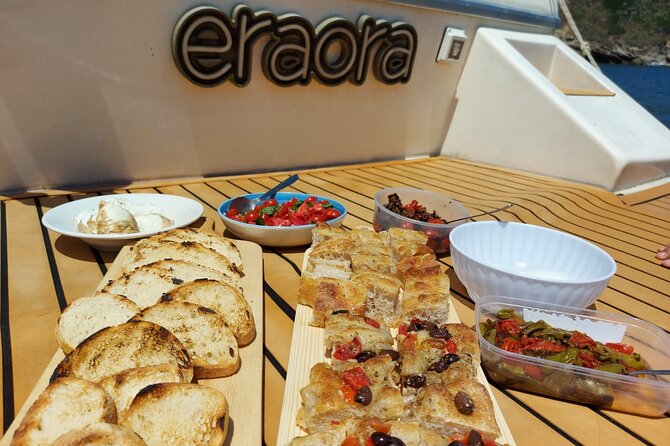 Boat Trip With Lunch or Aperitif in Procida With Eraora Boat - Maximum Number of Travelers