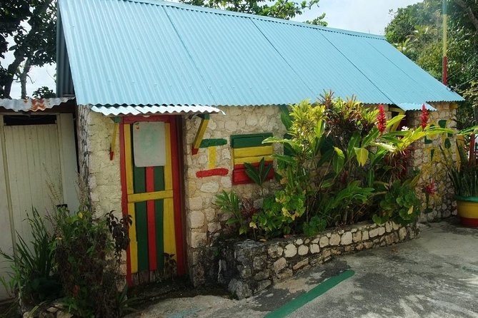 Bob Marleys Birth Place( NINE MILE )Tour - Exploring Bob Marleys Birthplace