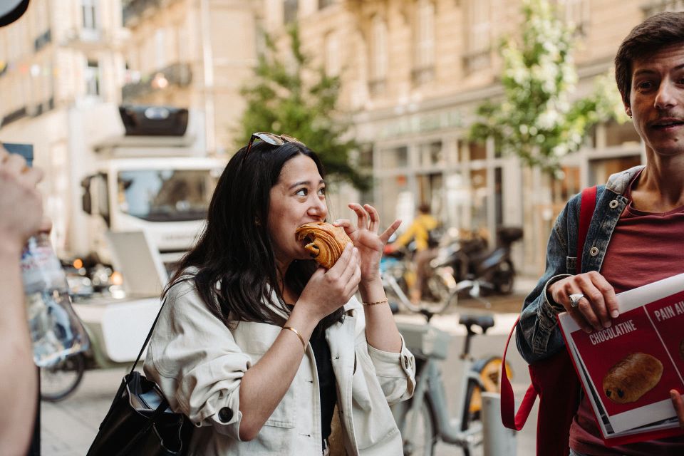 Bordeaux: Guided Food Tour With Tastings - Experience the Guided Food Tour