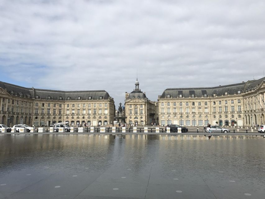 Bordeaux - Private Historic Walking Tour - Panoramic City Views