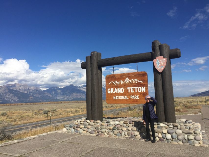 Bozeman: Yellowstone & Grand Teton National Park With Hotel - Important Information