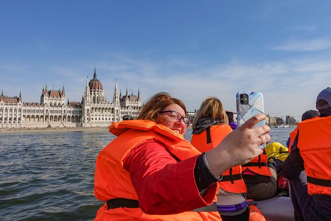 Budapest Rafting - Sunset Cruise - What to Expect During the Cruise