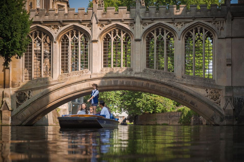 Cambridge: Guided Shared River Punting Tour - Limited Availability and Selling Out