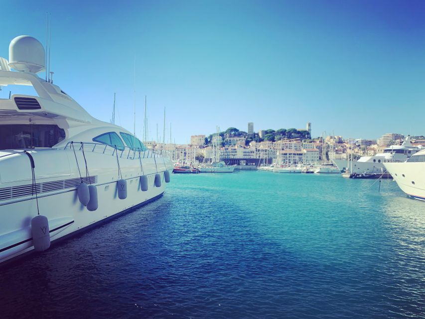 Cannes 2 Hours : Privat City Tour in a French Vintage Bus - Le Suquet