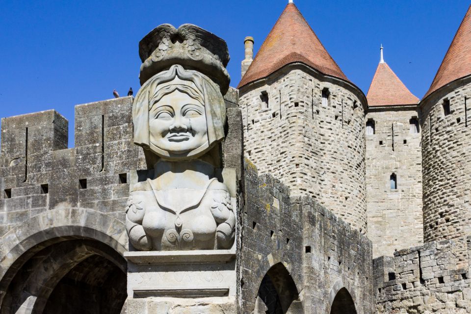 Carcassonne: City Exploration Game and Tour - Downloading the Mobile App