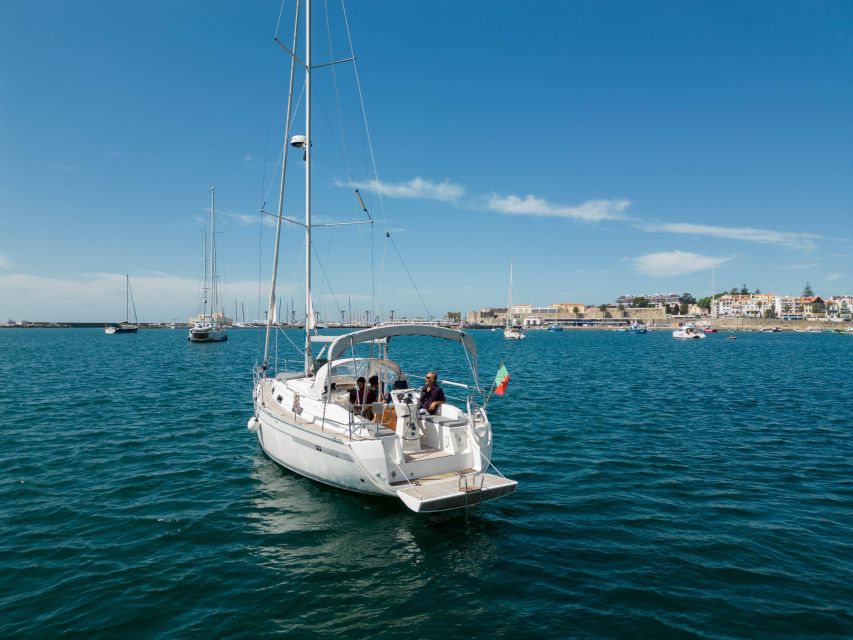 Cascais: Romantic Experience for Two by Sailboat - Inclusions Provided