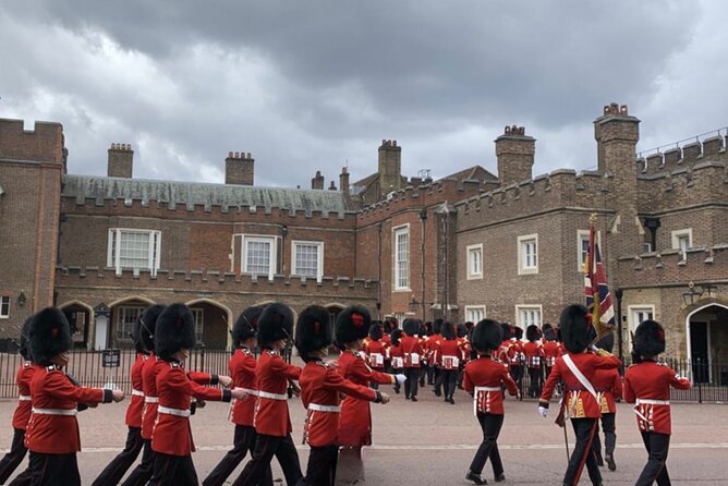 Changing of the Guard Walking Tour - Additional Tour Details