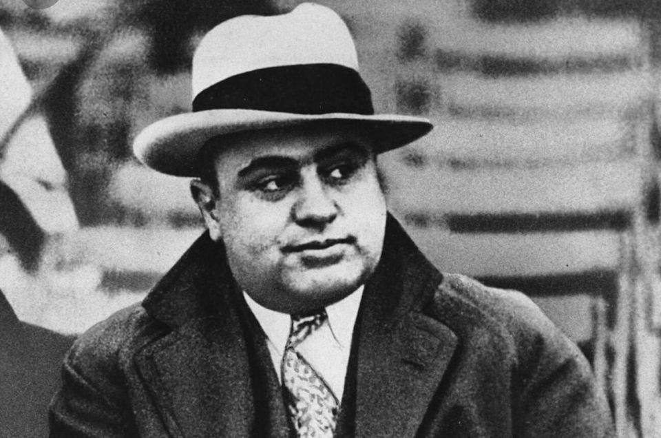 Chicago: Private 3-Hour Al Capone Gangster Tour - Tour Guide Expertise