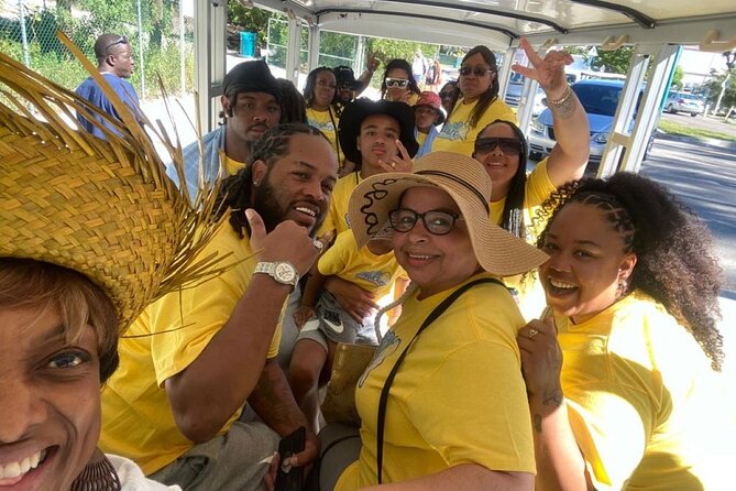 CHIPPIES BAHAMAS Island Tours : Feel The Culture - Arawak Cay Culinary Delights