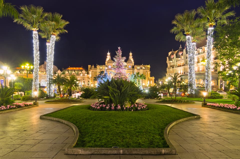 Christmas Fairy Tale in Monaco – Walking Tour - Start: Saint Nicholas Cathedral